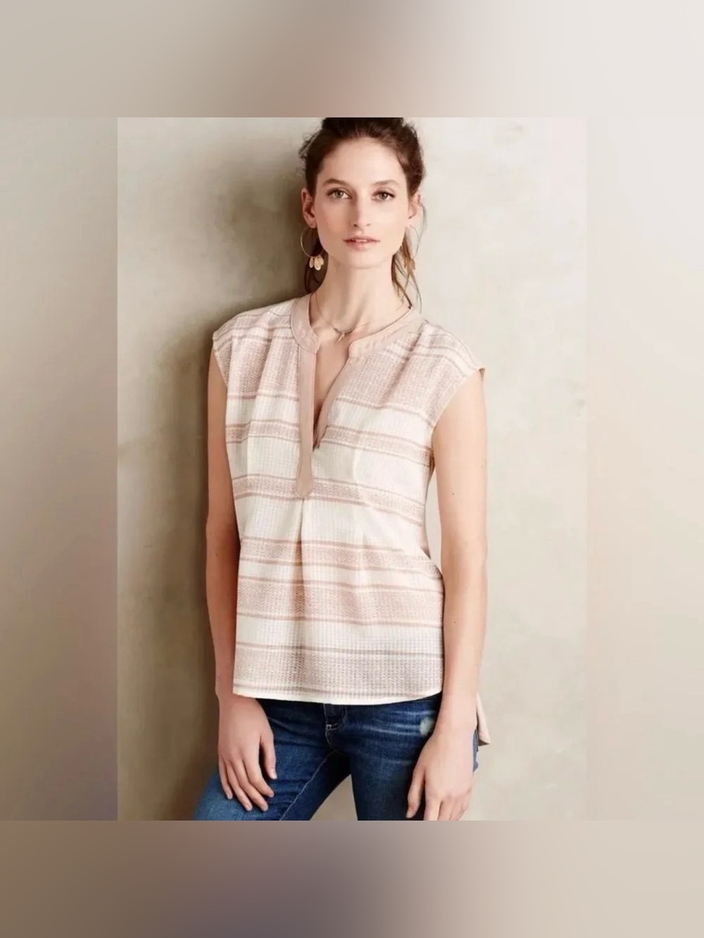 *ANTHROPOLOGIE* Postmark Split Neck Hi-Low Top